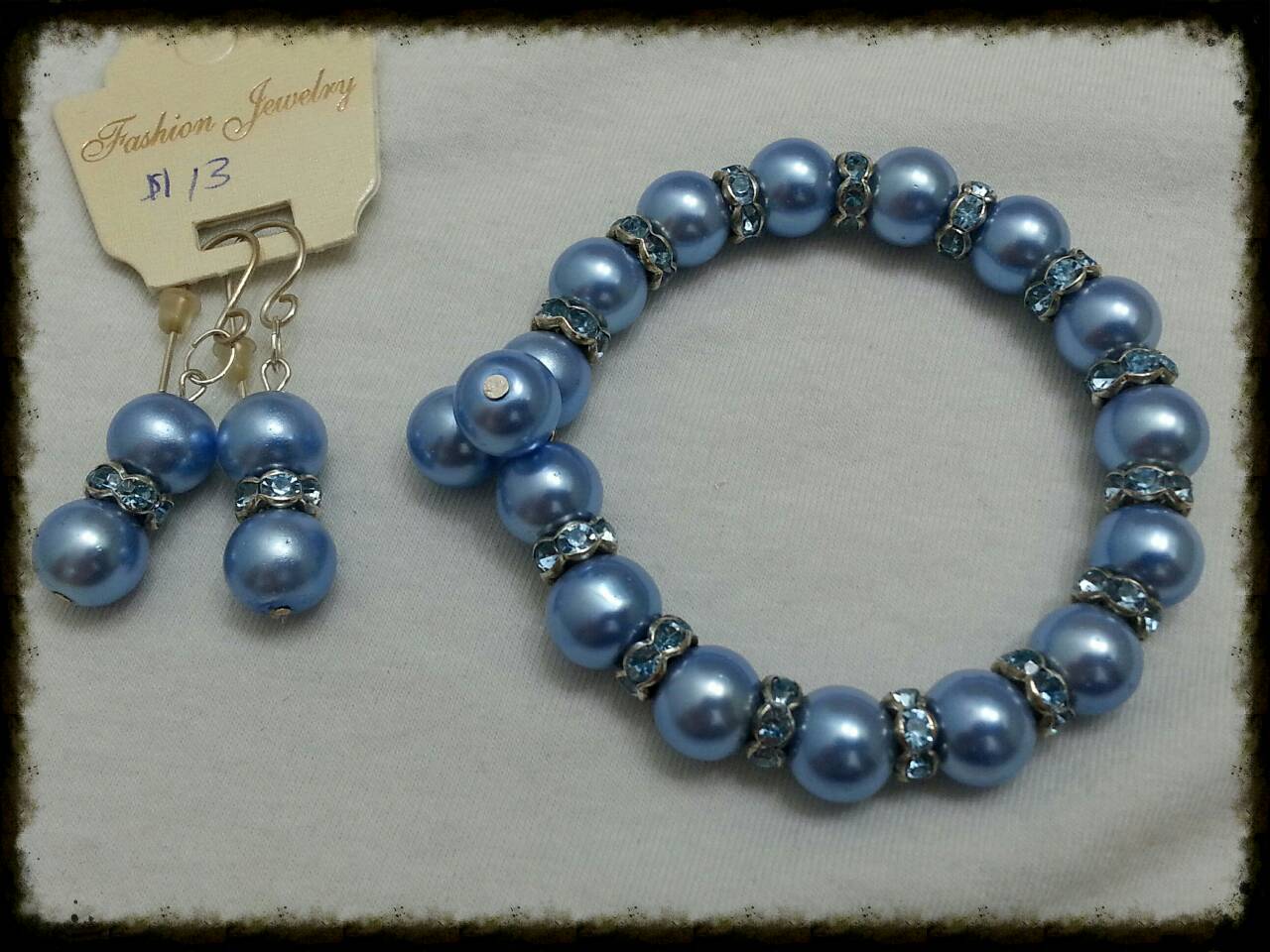 Blue bracelet set